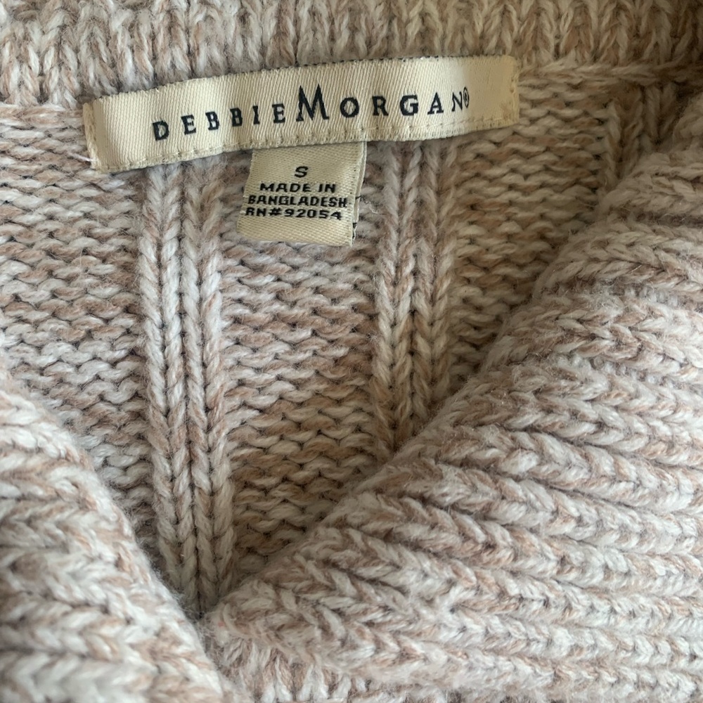 Sweater - Picture 3 of 4